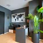 Ea Villa *