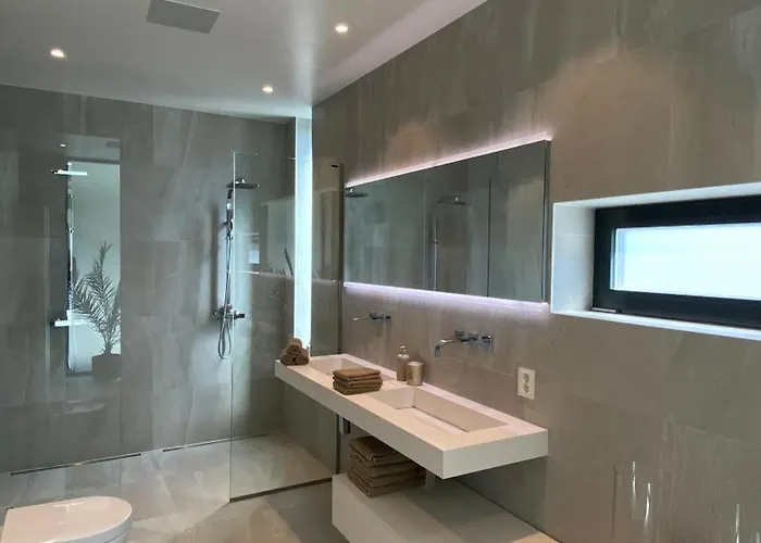 Ea فيلة برغن